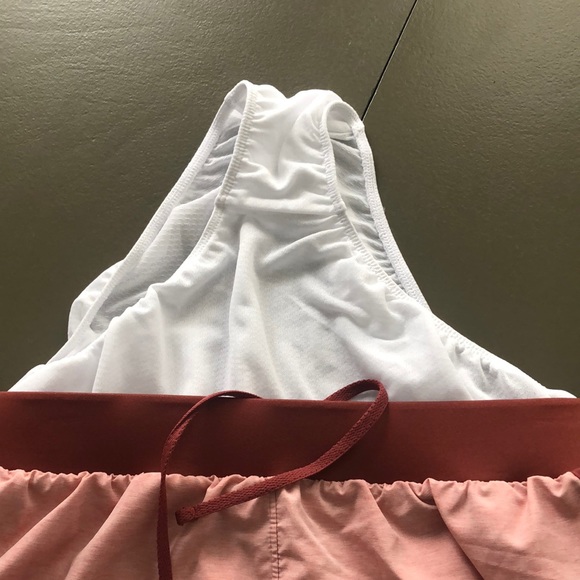 Under Armour Loose Fit Running Shorts - Picture 7 of 7